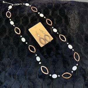 Park Lane Seashore Freshwater Pearl and Seashell Necklace and Earring Set